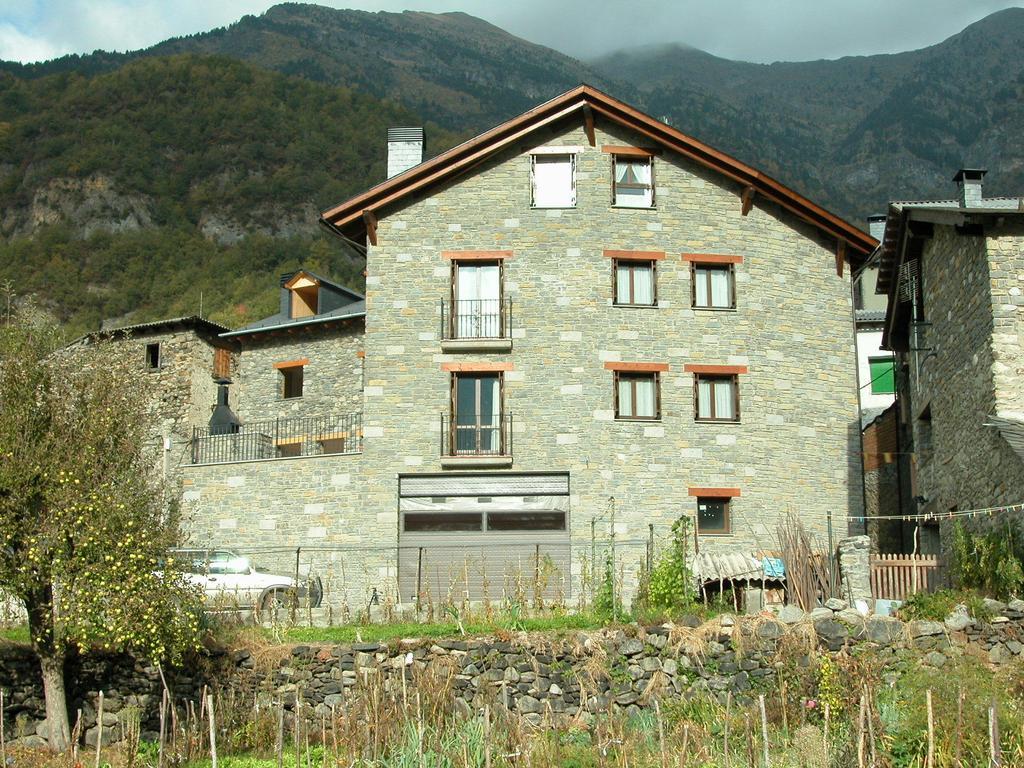 Apartamentos Estop Sahún Exterior foto